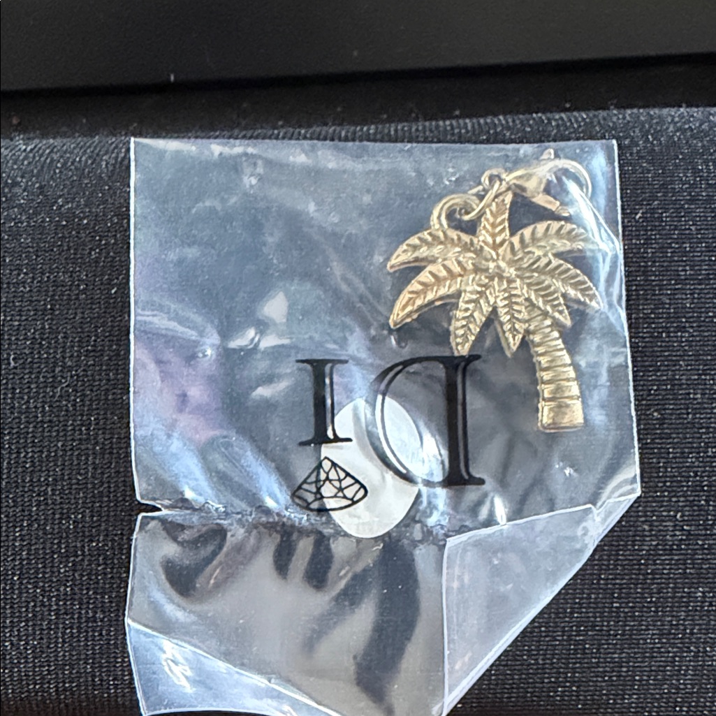 Gold Palm Tree Charm Bracelet Accent - Women's Bracelet Accessory